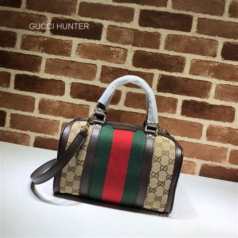 gucci pantaloni fake|gucci handbags false.